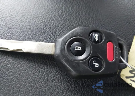 2012 Subaru Outback 2.5I Premium из США, поврежденный, VIN 4S4BRBCC9C3253770